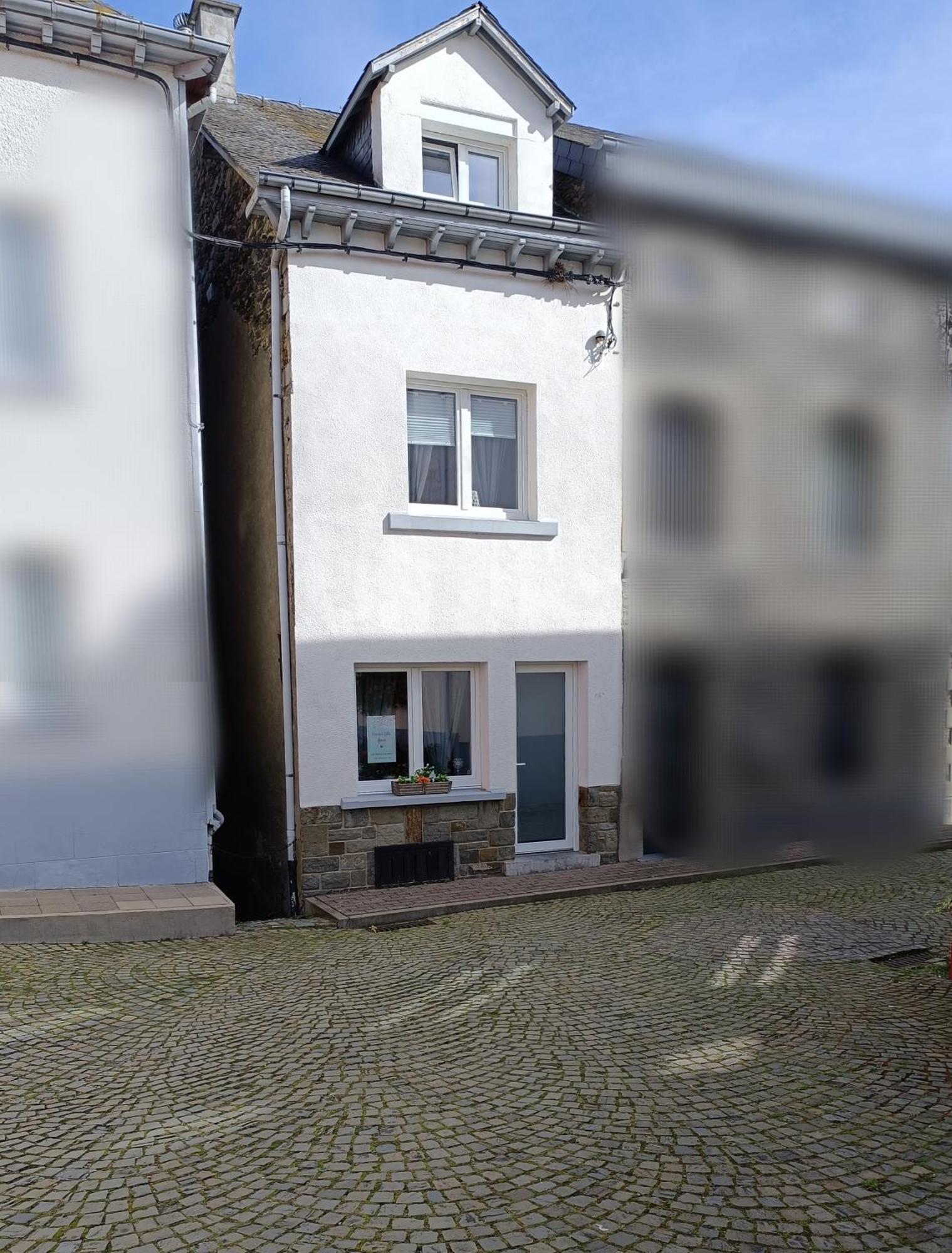 Fairie'S Little House Villa Houffalize Bagian luar foto